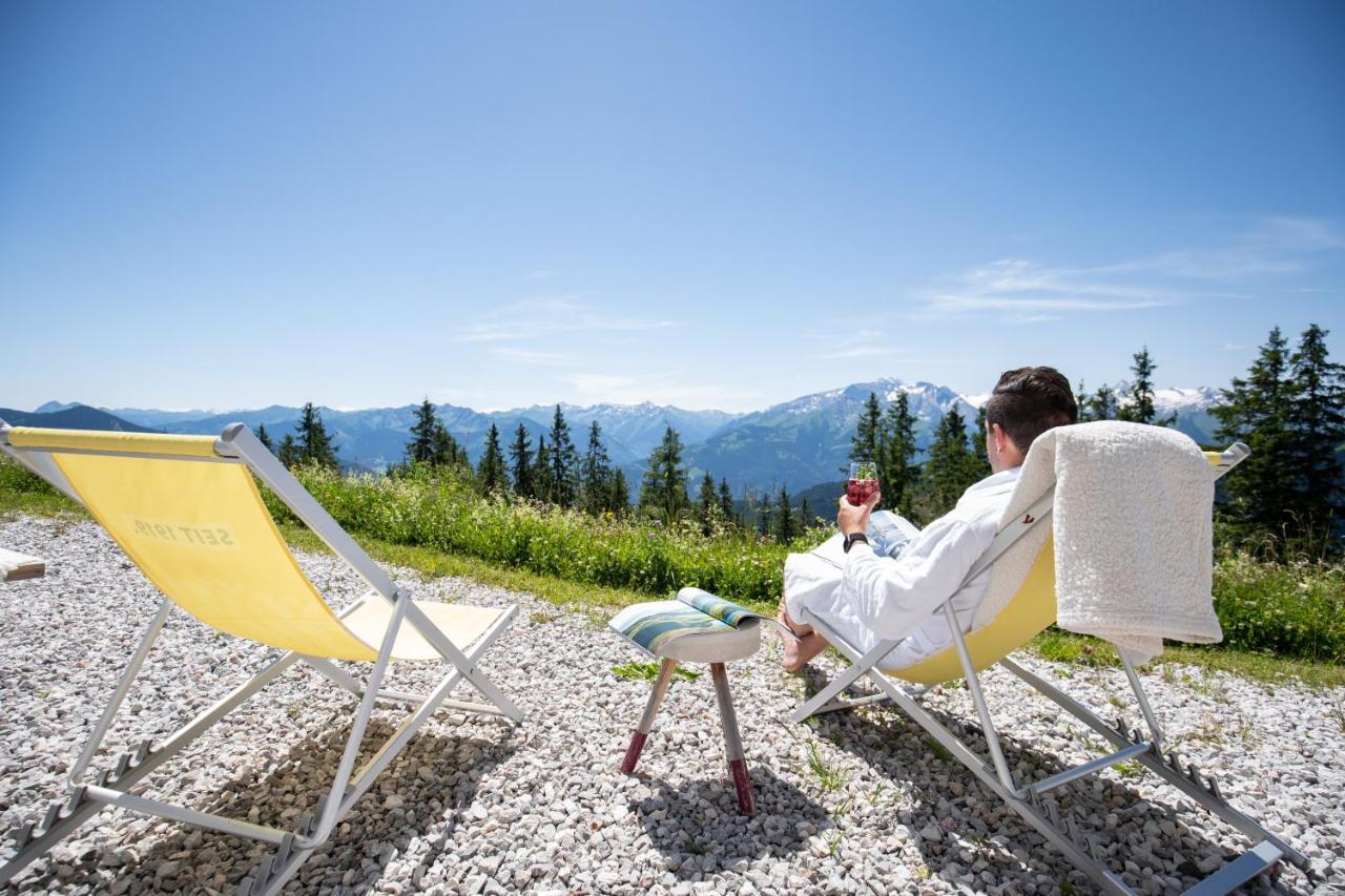 ホテル Schmiedhof Alm ツェル アム ゼー エクステリア 写真