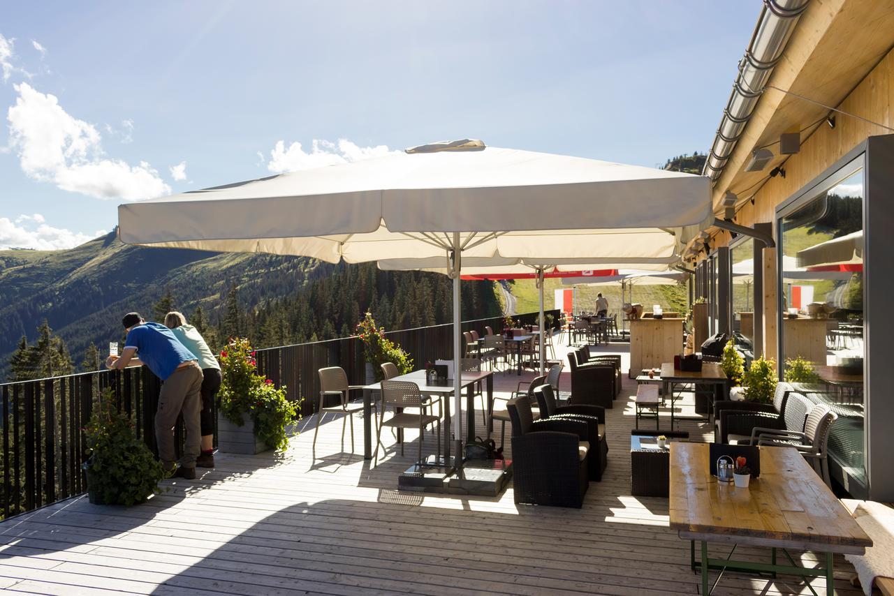 ホテル Schmiedhof Alm ツェル アム ゼー エクステリア 写真